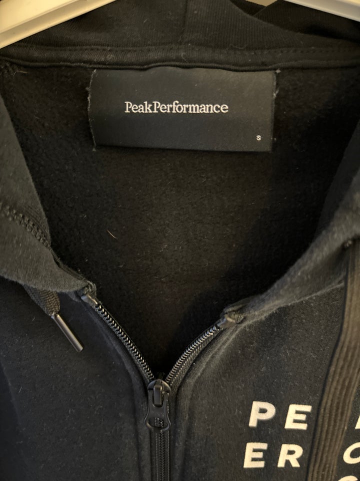 Hættetrøje, Peak performance, str. 40