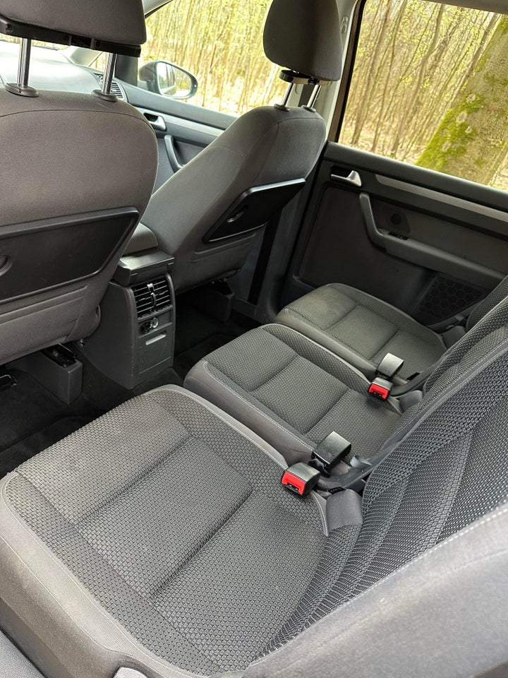VW Touran, 1,6 TDi 105 Comfortline BMT 7prs, Diesel