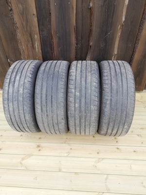 Sommerdæk, Goodyear, 225 / 45 / R17, 85% mønster, Goodyear Eagle F1, DOT 50/20 in a perfect conditio