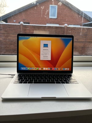 MacBook Pro, 13” 2017, 2.3 Dual-Core Intel Core i5  GHz, 8 GB ram, 128 GB harddisk, God, Jeg sælger 