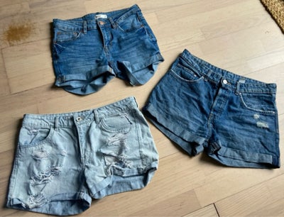 Shorts, H&M Gina Tricot, str. 36,  Blå,  Denim,  Næsten som ny, 2 par H&M, 1 par Gina Tricot.
40kr p
