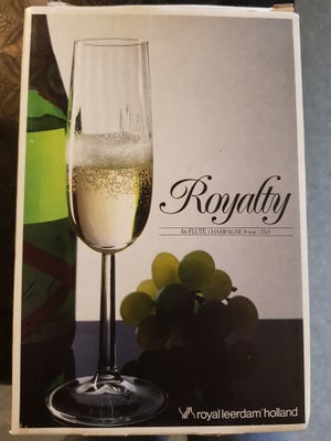Glas, Champagne glas, Royal leerdam holland, Sælger disse 8 Champagne glas 23 cl af royalt, lidt bru