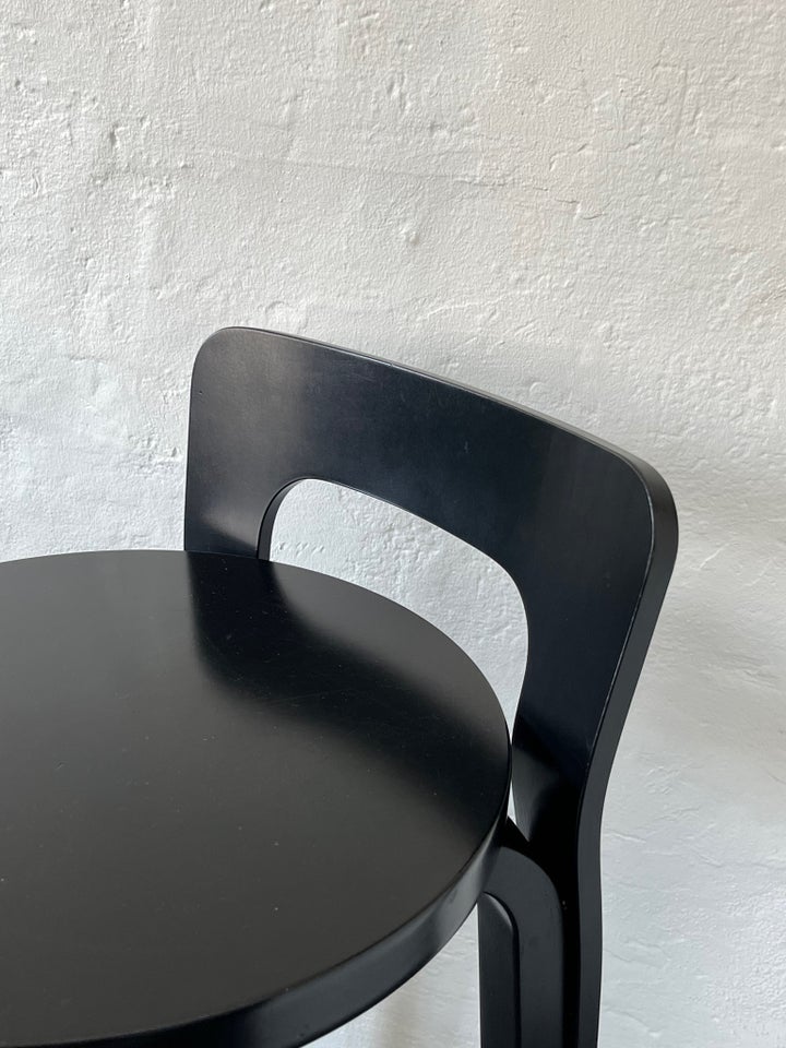 Alvar Aalto, Artek K65, Barstol