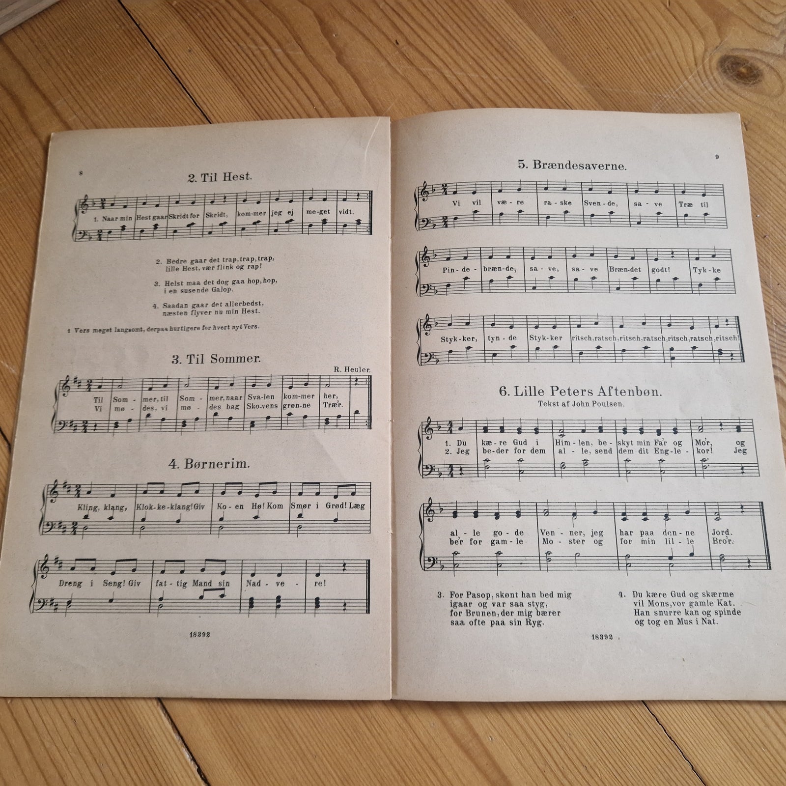 Klavernoder, Syng for dine smaabørn af Georg Parler