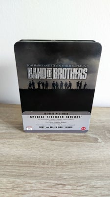 Band of Brothers , DVD, TV-serier, DVD boks sælges.

Kan afhentes på Amager eller sendes for yderlig