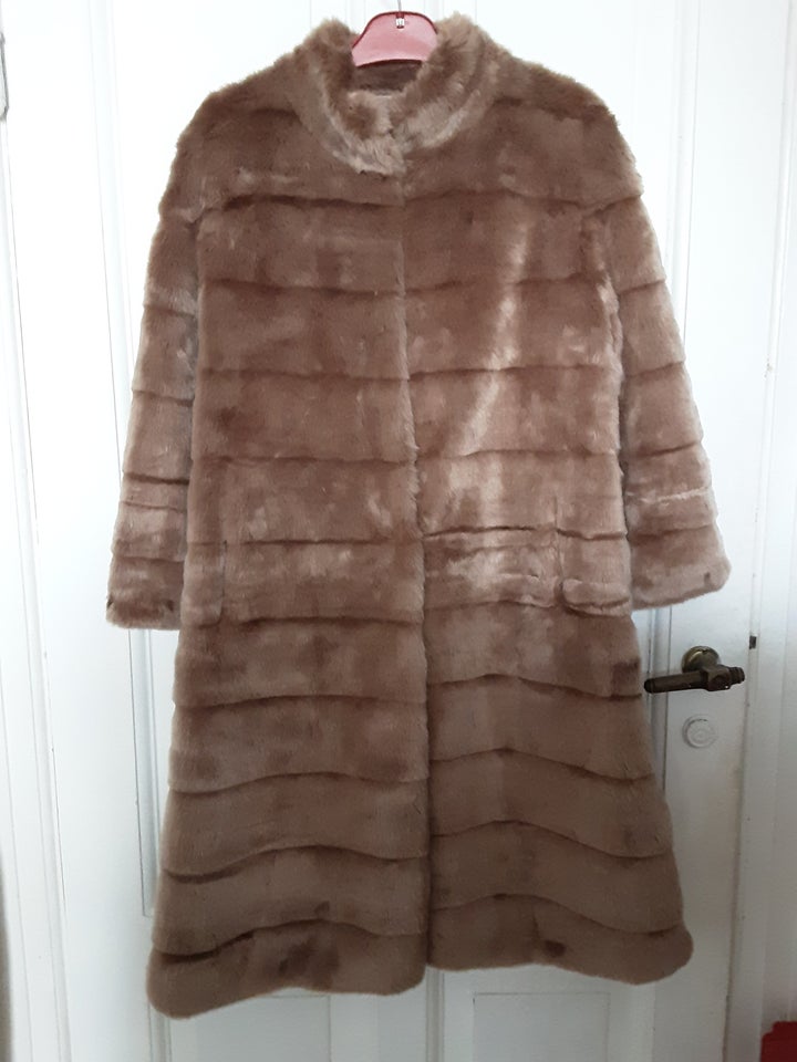 Andet, Fake fur, Crinoline Paris