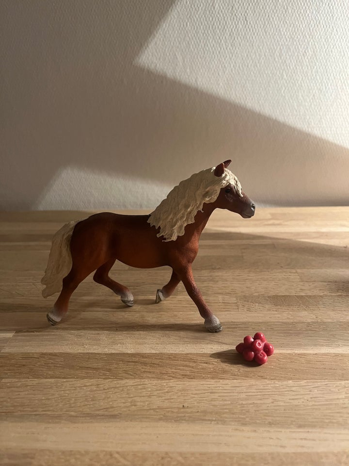 Stald, Schleich hest, Schleich