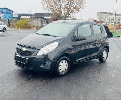 Chevrolet Spark, 1,0 L, Benzin, 2010, km 243000, sortmetal, nysynet, ABS, airbag, alarm, 5-dørs, cen