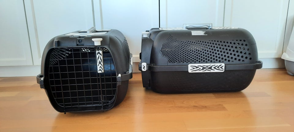 2 stk. transportkasser til kat og hund, b: 35 d: 50 h: 35