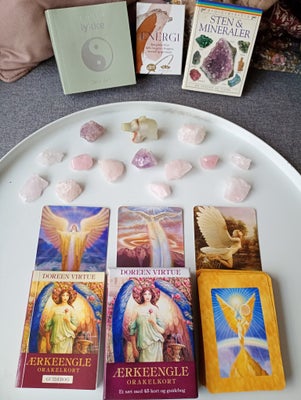 Andre samleobjekter, Tarot kort englekort orakelkort, Tarotkort / Orakelkort /Englekort / sten / kry