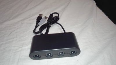 Nintendo Gamecube, Perfekt, Nintendo GameCube Controller Adapter
Ubrugt/ Helt ny
Controller Adapter 