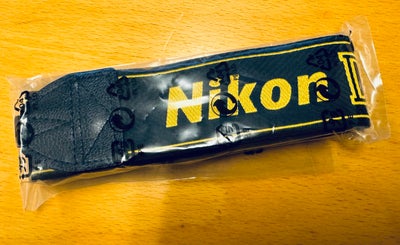 Nikon , D800, rem, Perfekt, Sælger denne helt nye D800 rem - stadig i plastic - aldrig taget i brug.