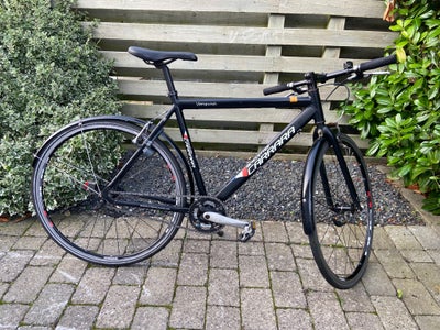 Herrecykel,  Carrera Vanquish, 54 cm stel, 1 gear, Fin cykel der er renset, smurt og klargjort. 
Cyk