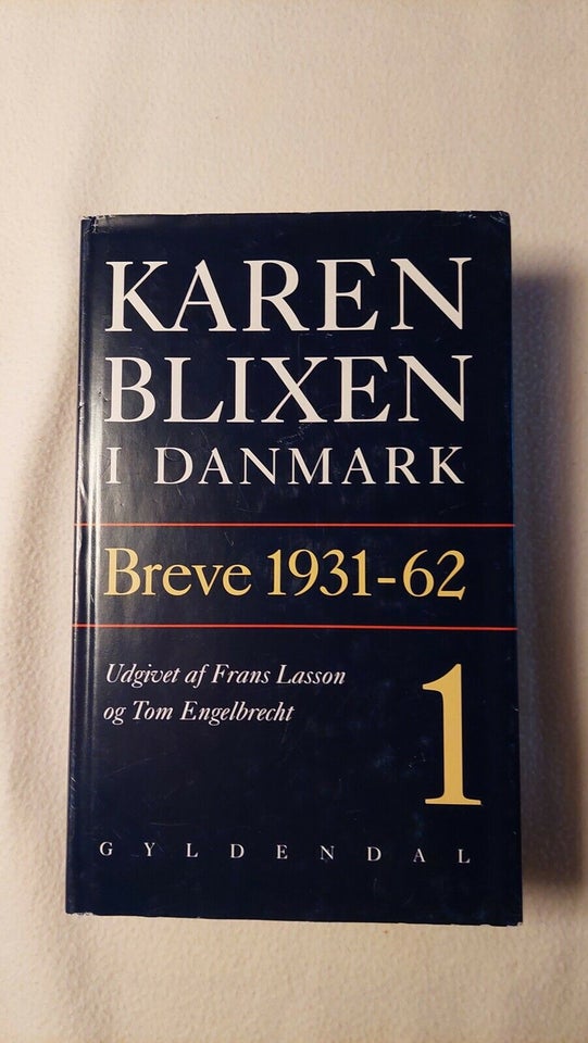 Karen Blixen i Danmark, Frans Lasson og Tom Engelbrecht