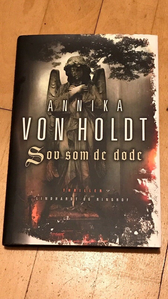 Sov som de døde, Annika Von Holdt, genre: krimi og spænding