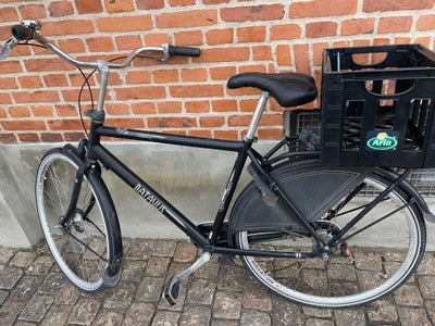 Herrecykel,  Batavus, 7 gear, Batavus herrecykel med sikkerhedsgodkendt lås og lygter.
Kæden skal fi