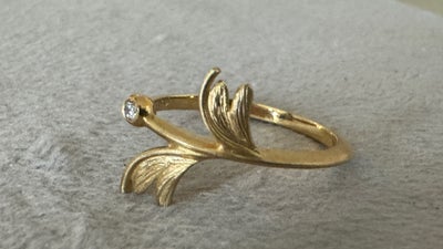 Fingerring, guld, Dulong, Flot ubrugt ring model Aura i 18 k med en diamant på 0,02 karat
Størrelse 
