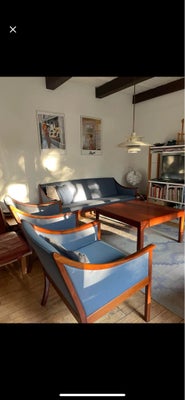 Sofagruppe, uld, Ole Wanscher, Dansk design 
Hel sofagruppe til salg med to stole og sofa.
Materiale