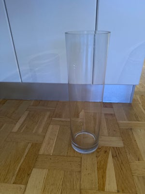 Vase, Glas cylinder, Fin hel glas cylinder vase i tykt glas. 
50 cm højde 
Diamanter 14,5
Ca 0,8 cm 