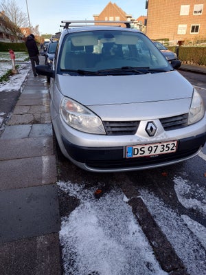 Renault Scenic II 1,6 Authentique 5d