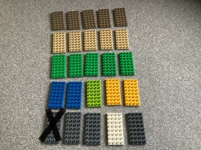 Lego Duplo, Reservedele, Byggeplader i str 4 x 8 dupper, klar til herlig leg. 
—— Prisen er for 1 st