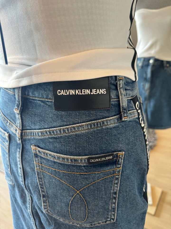 Sæt, Nederdel og 2 toppe., Calvin Klein- Adidas