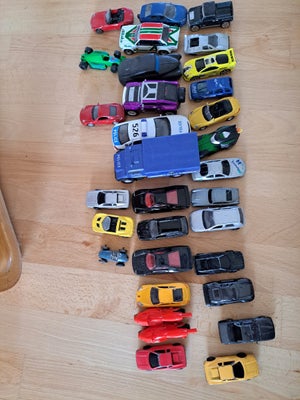 Biler, Diverse, Mange små legetøjsbiler sælges. Enten stykvis eller samlet.