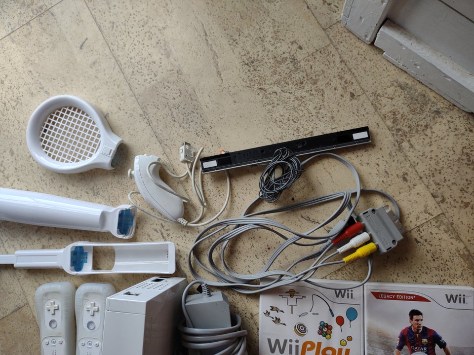 Nintendo Wii, Wii, God