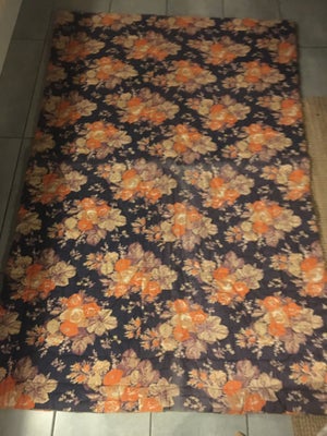 Andet tæppe, Bomuld, b: 120 l: 190, Total retro vattæpper 3 stk. Blomstret. To ens i farverne men de