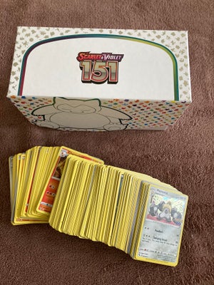 Samlekort, Pokemon kort, 200 Pokemonkort og en samleæske. Alle kort er som nye. Der er 10 energi, 10