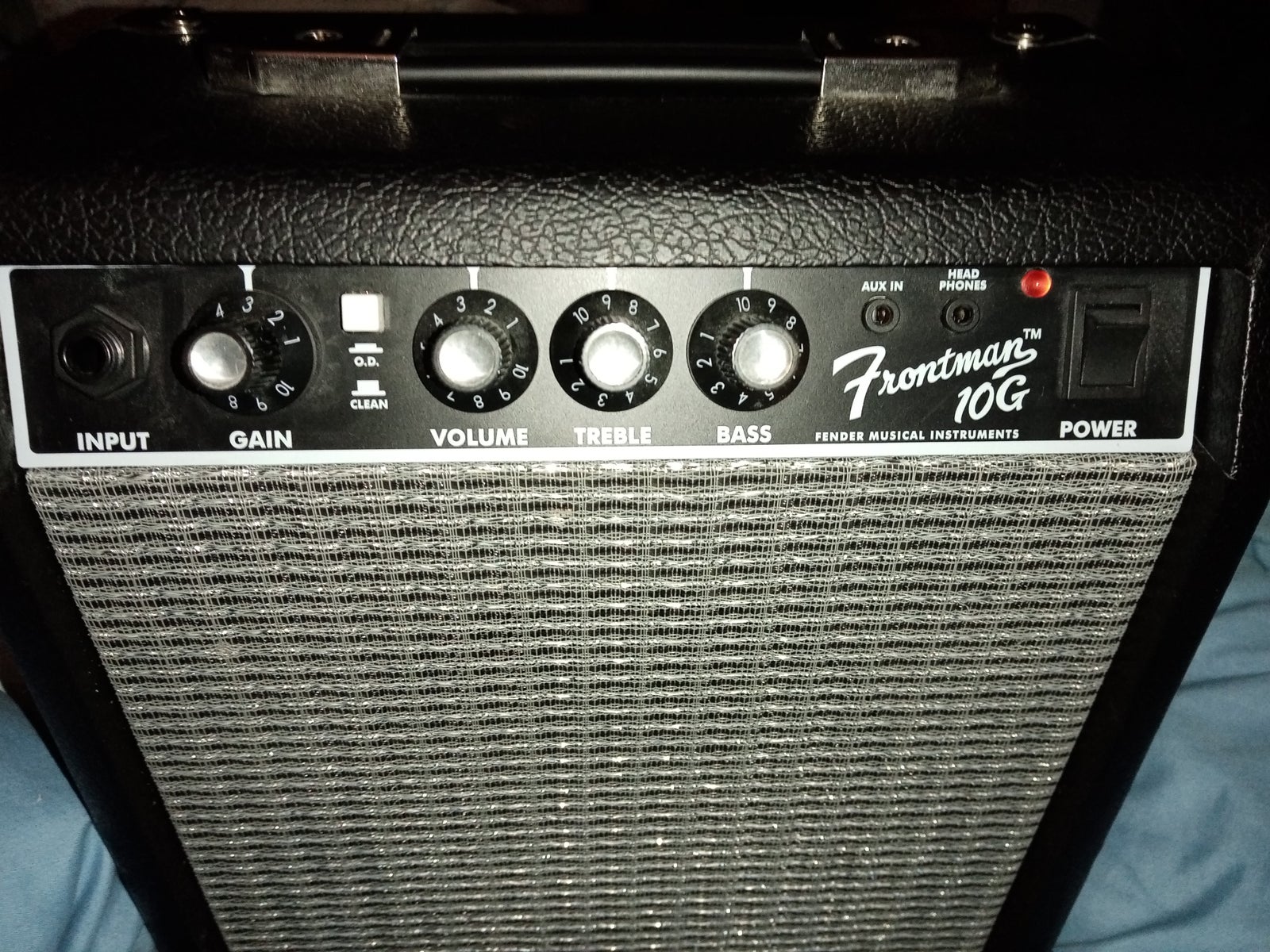Guitarforstærker, Fender Frontman 10G, 10 W