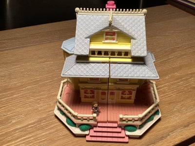 Polly Pocket, Clubhouse fra 1995, Polly Pocket, Bluebird Toys PLC Swindon England 1995

Polly Pocket