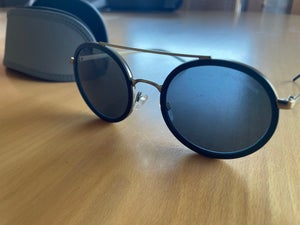 Find Solbriller Armani DBA - køb og salg af nyt og brugt