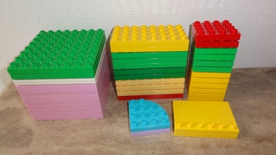 Lego Duplo, Byggeplader i forskellige str. og farver, 4x4 Kr. 4.-
4x8 Kr. 6.-
8x8 Kr. 9.-
4x4 Halvmå