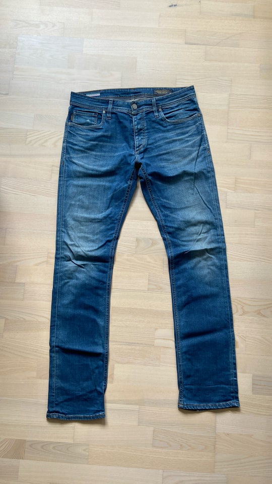 Jeans, Jack and jones, str. 33