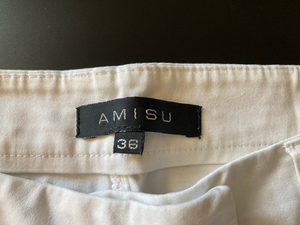 Shorts, Amisu, str. 36