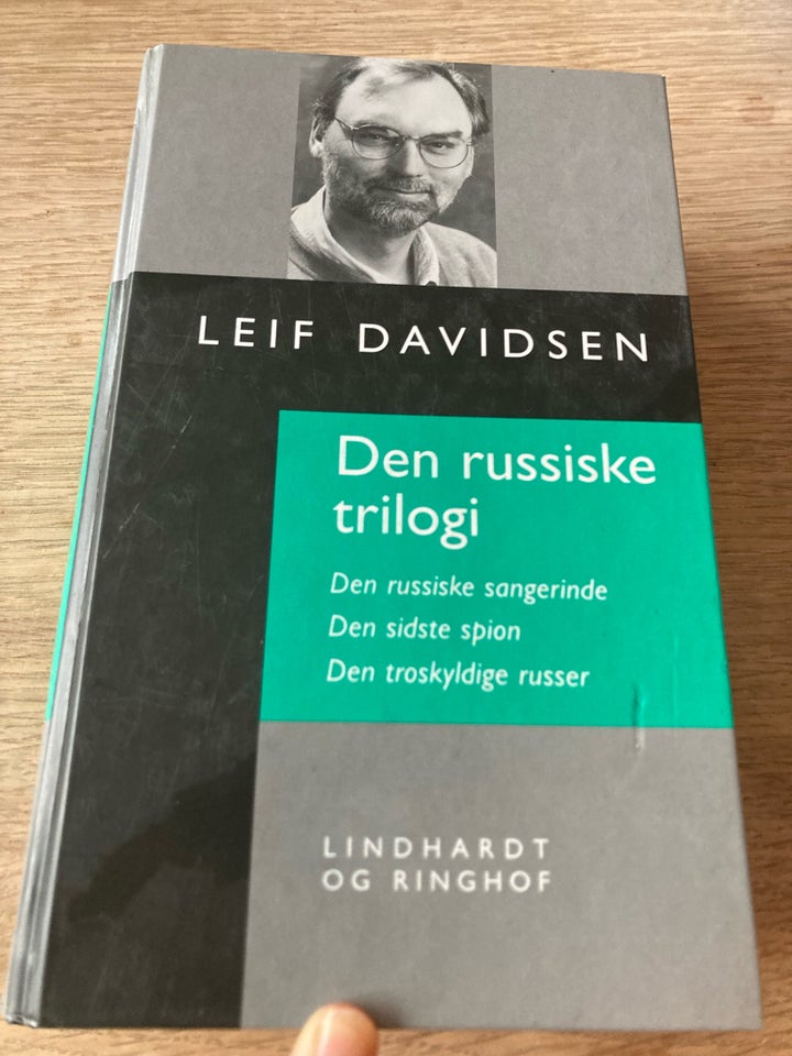 Den russiske trilogi, Leif Davidsen, genre: krimi og