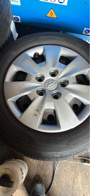 Stålfælge, 15", Hankook, fælge med dæk, Hyundai i30 sommerhjul på stål med masser mønster og kapsler