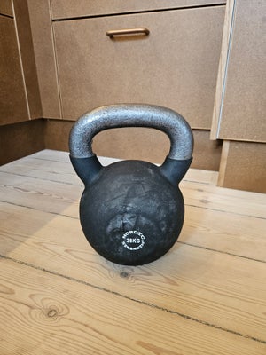 Kettlebell, 28 kg., Nordic strength, Jeg sælger min kettlebell da jeg sjældent får den brugt. Den er