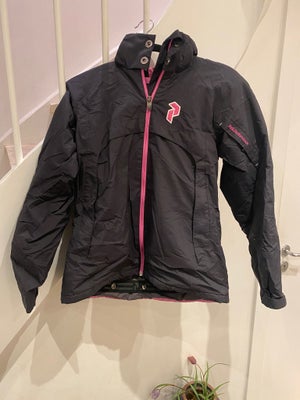 Skijakke, Peak  Performance , str. 160, Super fin PEAK sort skijakke med lyserøde detaljer.
Brugt på