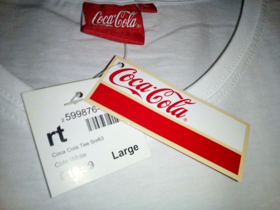 Coca Cola, T-shirts