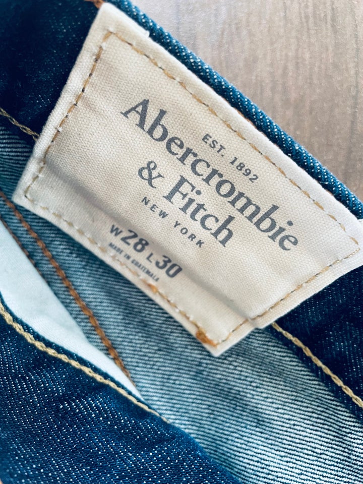 Jeans, Abercrombie & Fitch, str. 28