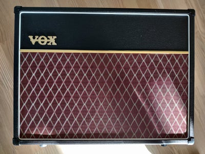 Guitarcombo, Vox AC15C2, 15 W, Vox AC15C2 Custom Twin
---
This is the real McCoy, med Celestion Gree