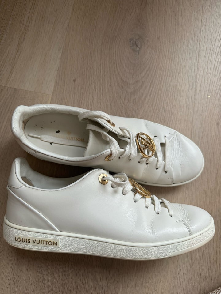 Sneakers, str. 37, Louis Vuitton