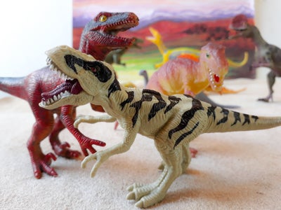 Dyr, 12 Dinosaurer, 12 stk diverse Dino sælges. Fast samlet pris. Stand fremgår af billederne. (Lot 