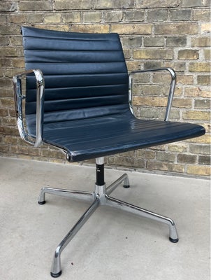 Eames, Eames Alu Group , Stol, Charles & Ray Eames, 

Aluchairs / lænestole fra Aluminium Group seri