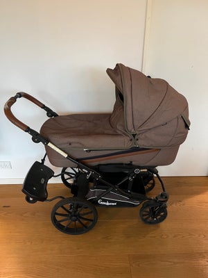 Barnevogn, Emmaljunga Big Star Sento Max, liggemål (cm): 93, Velholdt Barnevogn i mørkegrøn og brun.