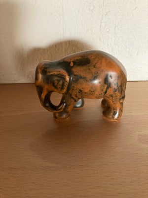 Elefant, Johgus, Fin elefant Johgus nr 0. Højde ca 6,5 cm og 8,5 cm lang