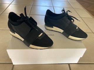 Sneakers, str. 37, Balenciaga,  Sort,  Fabric/leather,  Næsten som ny, Race Runner sneakers fra Bale