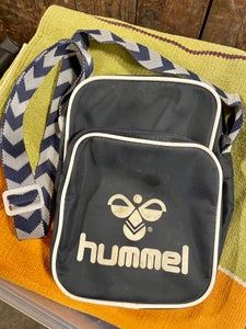 Find Taske Håndtasker - Hummel - Køb brugt på DBA